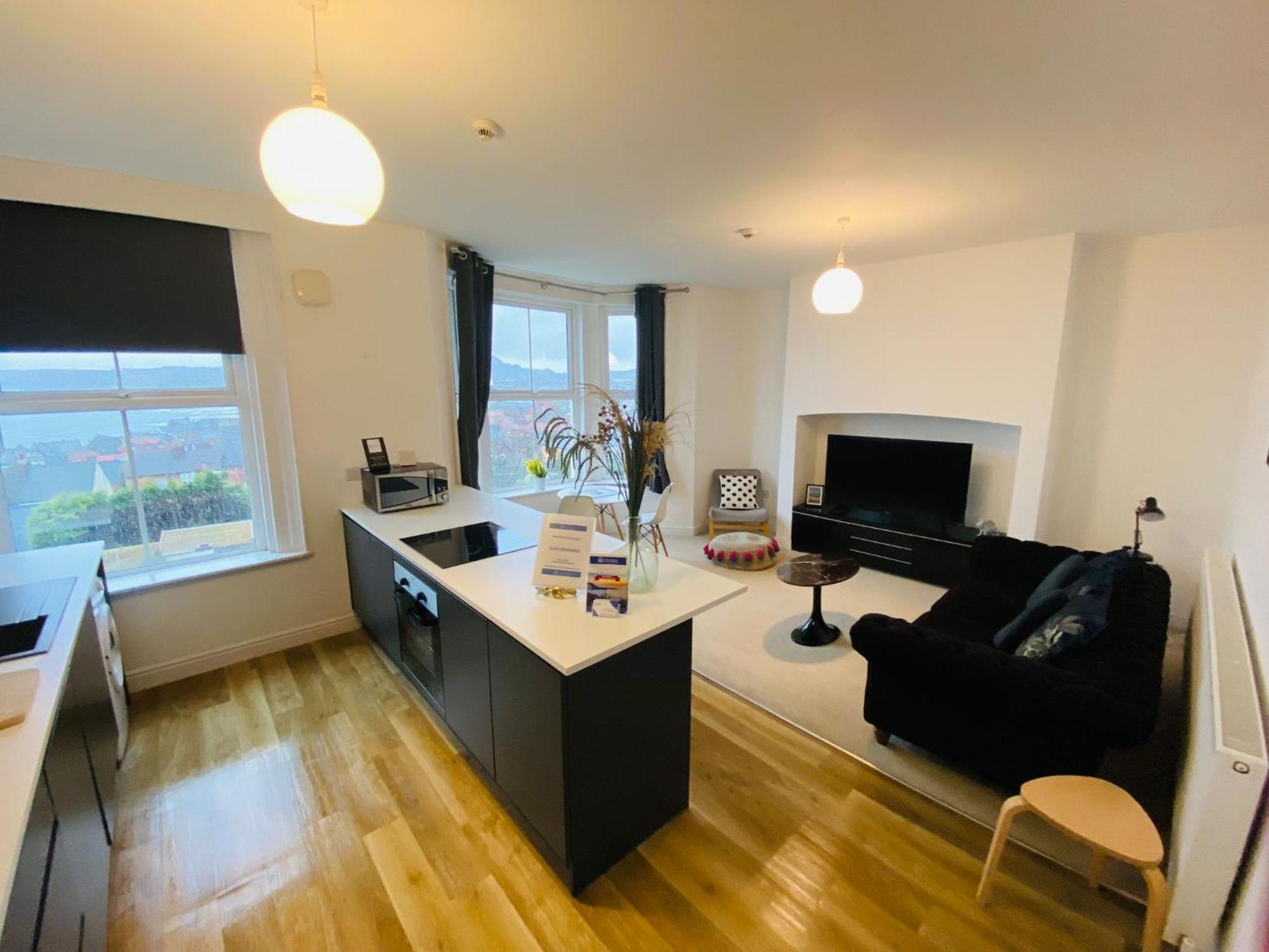 Seascape Scarborough Stunning Seaview Holiday Home Apartment ภายนอก รูปภาพ